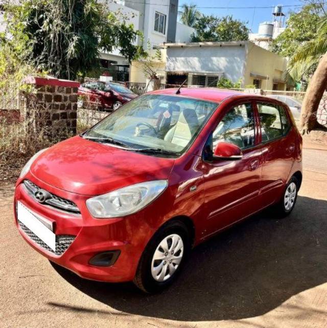 https://images10.gaadi.com/usedcar_image/4333472/original/processed_f4928916-f852-420d-92bc-cd6f1909784a.jpg?imwidth=6402