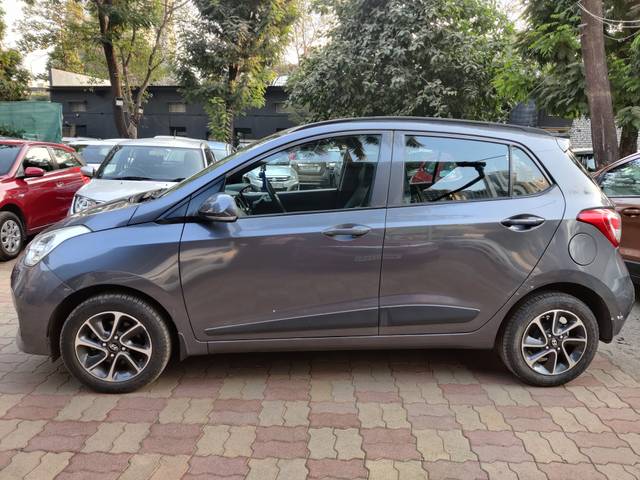 https://images10.gaadi.com/usedcar_image/4333543/original/671ef9f3c6680710ac379bbd4ccf20a0.jpg?imwidth=6402