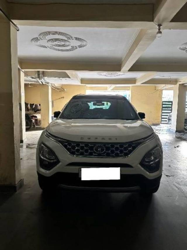 https://images10.gaadi.com/usedcar_image/4333575/original/processed_0e5bbaa7-d5b4-4aef-b2f8-9d3c36948ecb.jpg?imwidth=6400