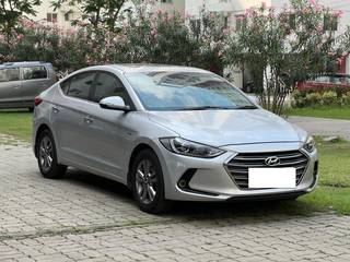 Hyundai Elantra 2015-2019 Hyundai Elantra 2.0 S