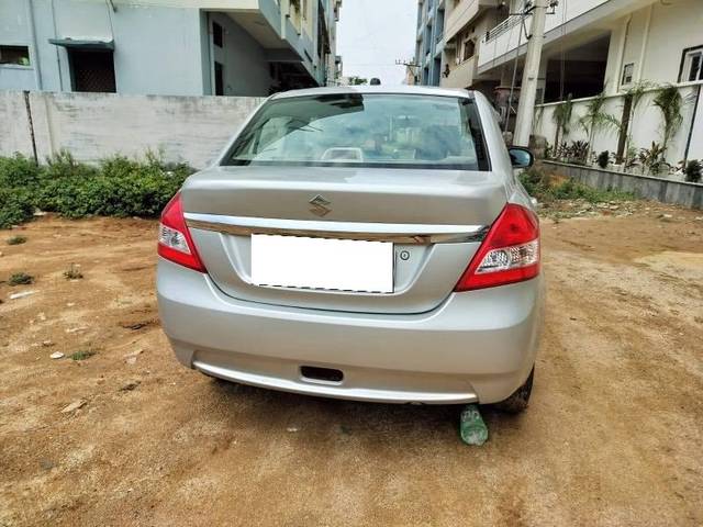 https://images10.gaadi.com/usedcar_image/4333730/original/processed_99017ea9-72c7-4f01-b156-bc22dd6b7188.jpeg?imwidth=6401