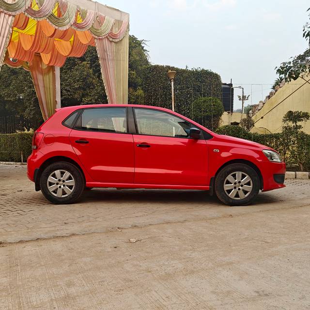 https://images10.gaadi.com/usedcar_image/4333741/original/0b660ee2ababfcc153a280979b929a34.jpg?imwidth=6401