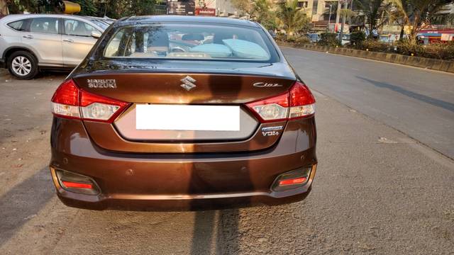 https://images10.gaadi.com/usedcar_image/4333743/original/processed_57d5c1d96322a4cb309bce79692bdf7c.jpg?imwidth=6401