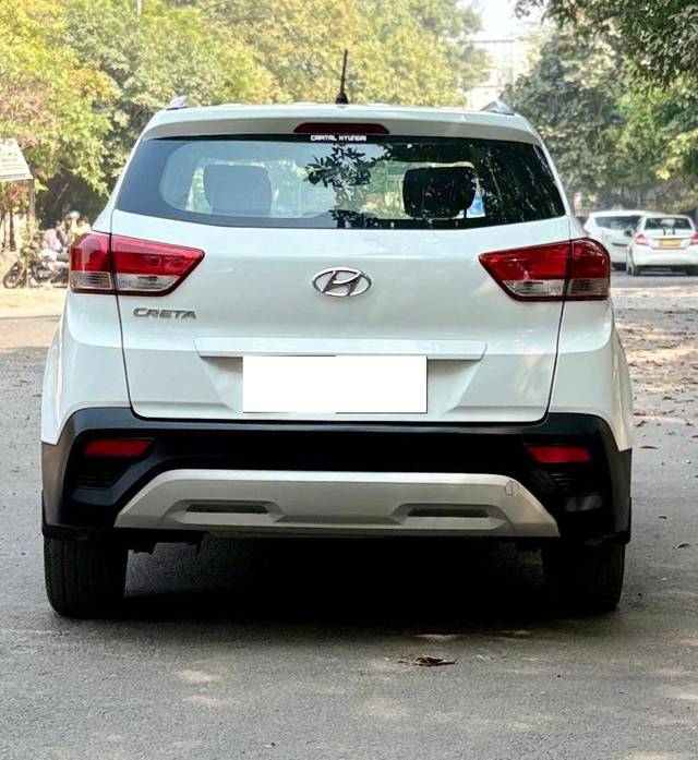 https://images10.gaadi.com/usedcar_image/4333821/original/processed_3ab525e4a38150c8240b4ae7c5571c15.jpg?imwidth=6401