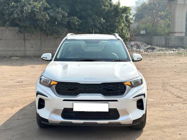 https://images10.gaadi.com/usedcar_image/4333839/original/processed_96dc666544ee9e852a027435135cccf2.jpeg?imwidth=6402