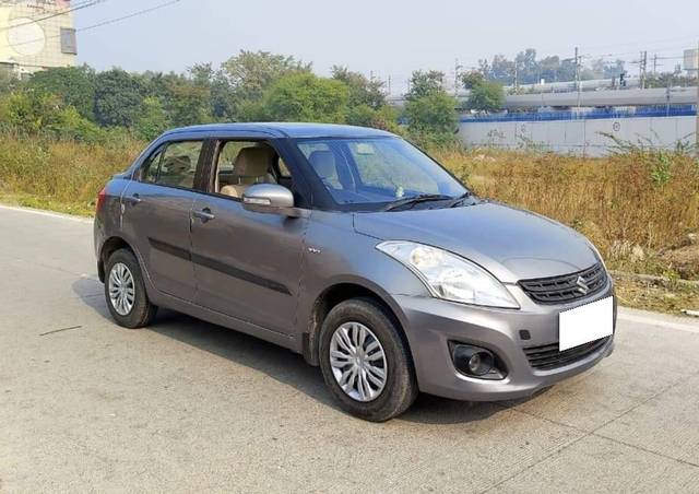 https://images10.gaadi.com/usedcar_image/4333913/original/processed_4be9365285fcdb38d0fd31cc7ecd249f.jpg?imwidth=6402