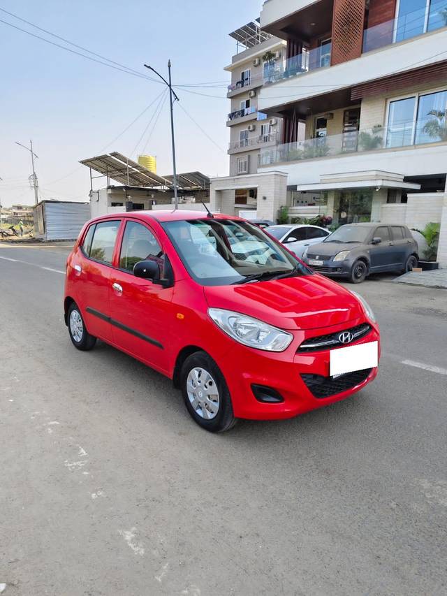 https://images10.gaadi.com/usedcar_image/4333941/original/processed_1ebe59979a514aaf87b8f3c491beb84e.jpg?imwidth=6400