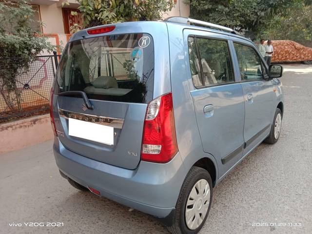 https://images10.gaadi.com/usedcar_image/4333979/original/processed_ab9efc3d690a44298dd846f5761c097e.jpg?imwidth=6401