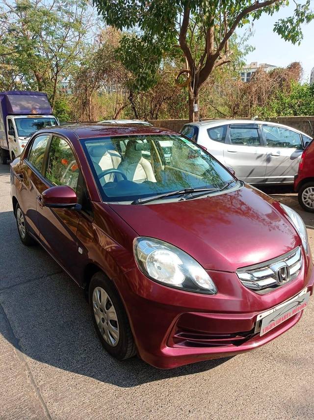 https://images10.gaadi.com/usedcar_image/4334037/original/processed_59136a67c3985eee502a93264666df1a.jpg?imwidth=6400