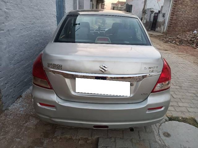 https://images10.gaadi.com/usedcar_image/4334152/original/processed_6a559d31-bc35-4462-99c3-a822de66db19.jpg?imwidth=6401