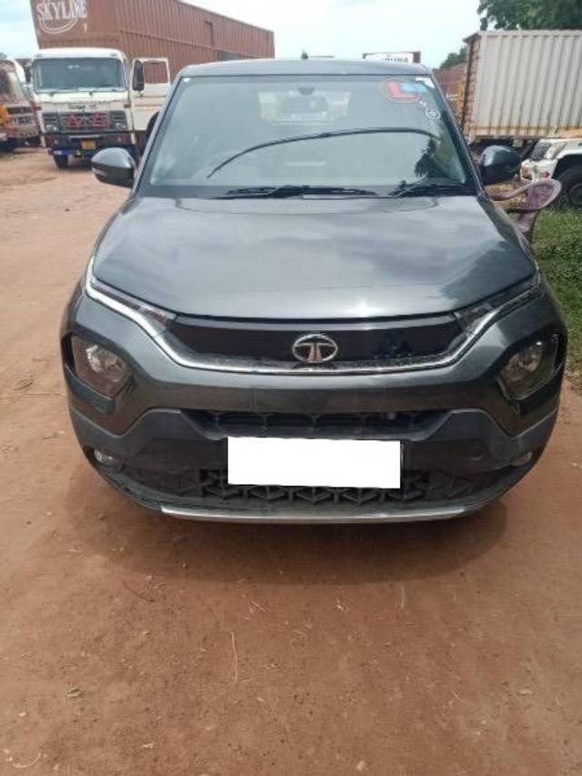 https://images10.gaadi.com/usedcar_image/4334171/original/processed_c5d4cb1e-19b4-4c98-b497-77624a9f0c04.jpg?imwidth=6400