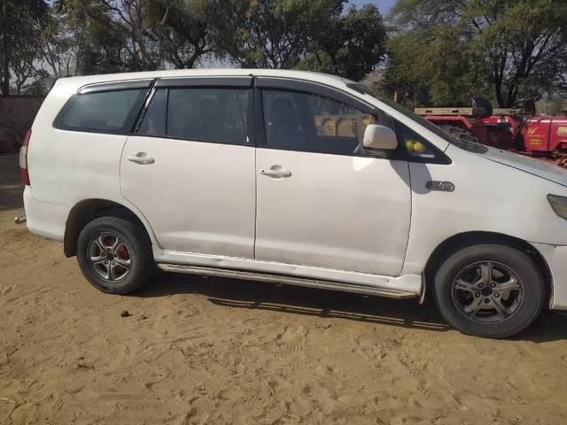 https://images10.gaadi.com/usedcar_image/4334196/original/processed_b6d98cc2-a872-4e16-b500-669b228a5e37.jpg?imwidth=6401