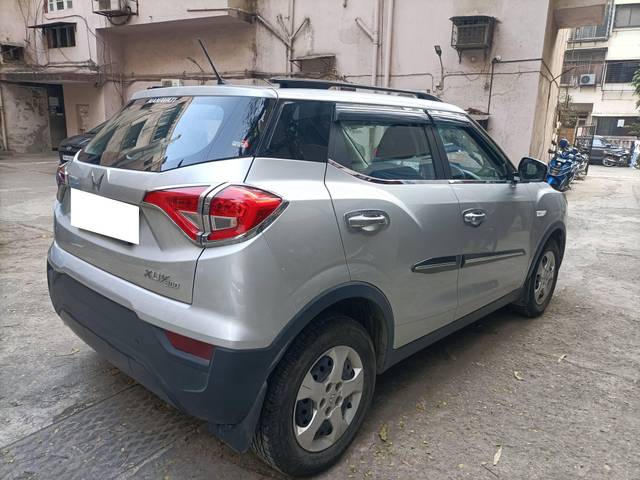 https://images10.gaadi.com/usedcar_image/4334283/original/processed_a9716c9d231580746ee73ff6076349e8.jpg?imwidth=6402