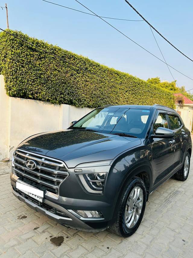 https://images10.gaadi.com/usedcar_image/4334304/original/processed_1b275740b232249516b78196372045d5.jpg?imwidth=6400