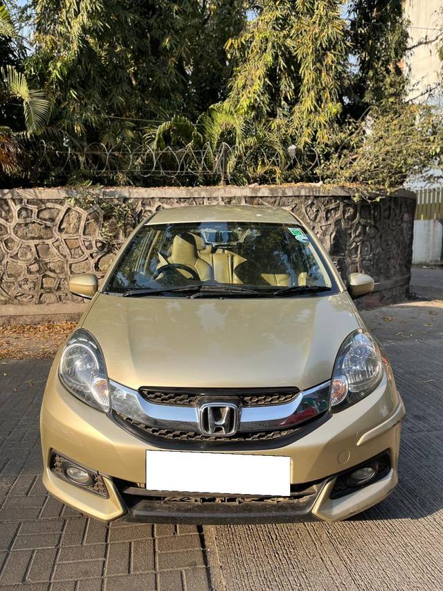 https://images10.gaadi.com/usedcar_image/4334340/original/processed_fa9f1d4966e126ce1c58d61265fbc321.jpg?imwidth=6400