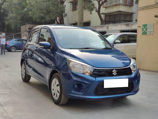 https://images10.gaadi.com/usedcar_image/4334457/original/processed_b17e1d3fe78fb56caaa5d106149f470b.jpg?imwidth=6400