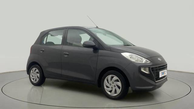 https://images10.gaadi.com/usedcar_image/4334548/original/7128119ec58ca08ef25a29629e53be93.jpg?imwidth=6400