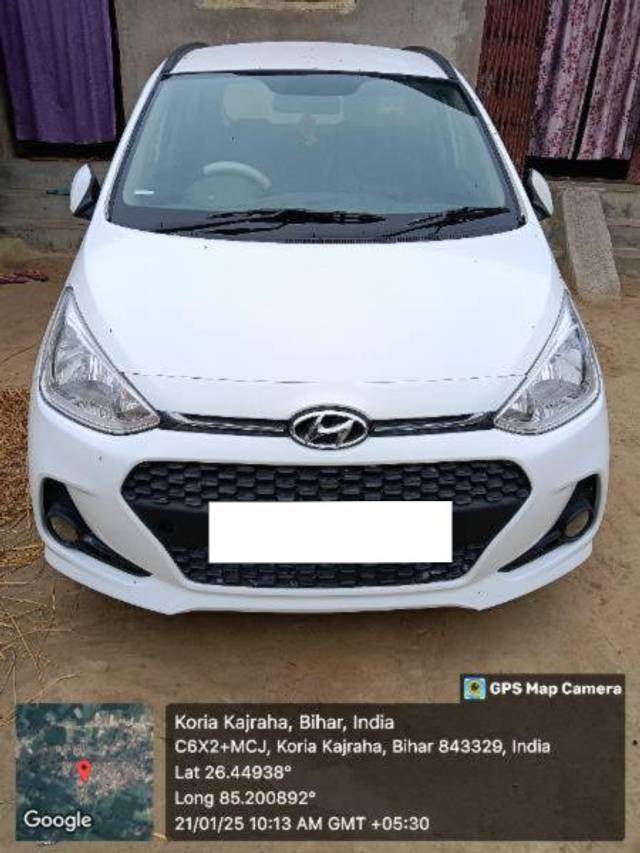 https://images10.gaadi.com/usedcar_image/4334562/original/processed_c294ebf8-3085-4c14-a1bd-49d457b8cead.jpg?imwidth=6400