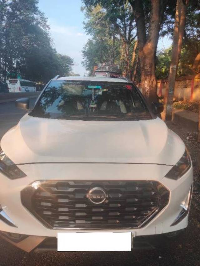 https://images10.gaadi.com/usedcar_image/4334618/original/processed_fb2b462d-4ba4-4e4d-a36f-7e23001486fe.jpg?imwidth=6400