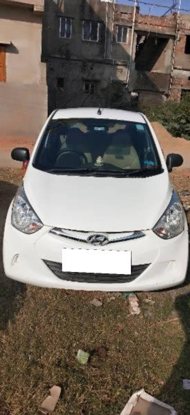 https://images10.gaadi.com/usedcar_image/4334667/original/processed_854328dc-551d-4d3b-8903-827b9366e01b.jpg?imwidth=6400