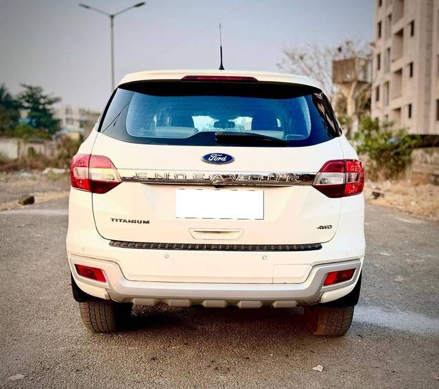 https://images10.gaadi.com/usedcar_image/4334696/original/processed_100811d2958b7059b23ac6b9af395555.jpg?imwidth=6402