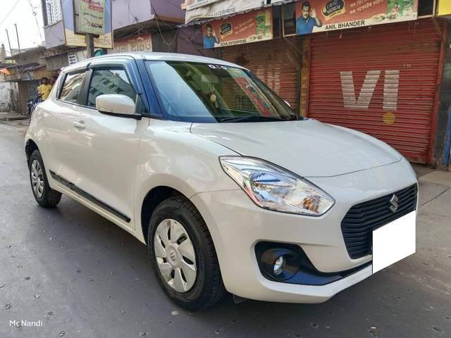 https://images10.gaadi.com/usedcar_image/4334717/original/processed_2653ef37-f77e-4f9c-ad9f-b7d57e74c913.jpg?imwidth=6400