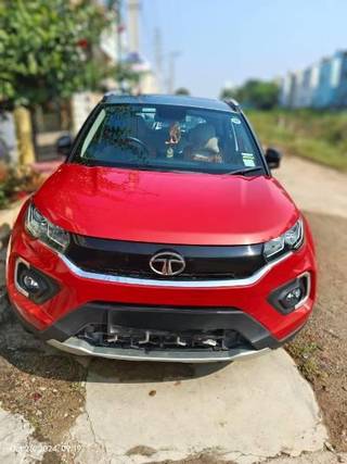 Tata Nexon 2023-2023 Tata Nexon XZ Plus LUXS DT