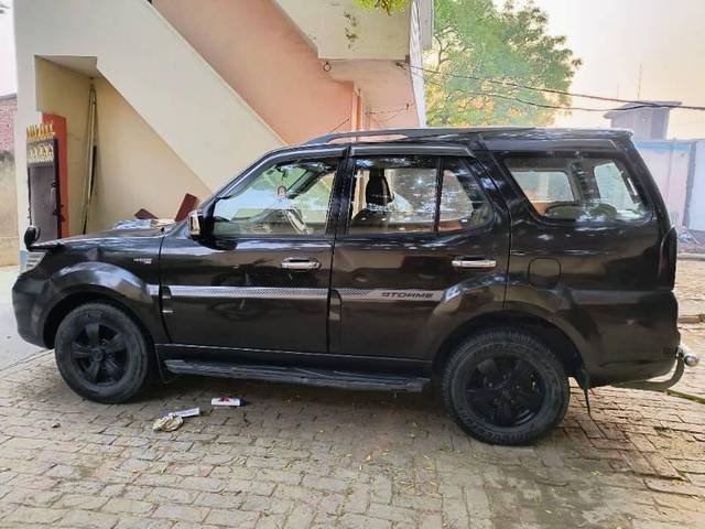 https://images10.gaadi.com/usedcar_image/4334789/original/processed_cff6fd7b-b005-4d18-8c5d-74c340dfb2c2.jpg?imwidth=6400