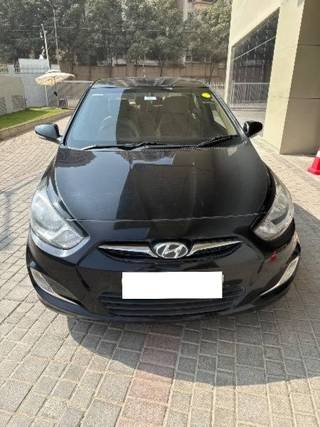 Hyundai Verna 2011-2015 Hyundai Verna 1.6 SX