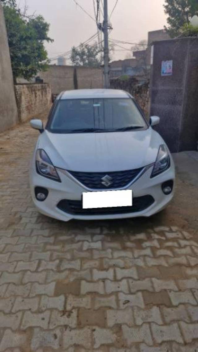 https://images10.gaadi.com/usedcar_image/4334914/original/processed_f3ee78fd-9531-416f-966f-97f4cbfc219d.jpg?imwidth=6400