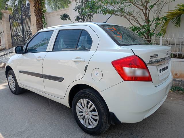 https://images10.gaadi.com/usedcar_image/4335053/original/processed_6a77239f54ef945ca30415896ff798d1.jpg?imwidth=6402