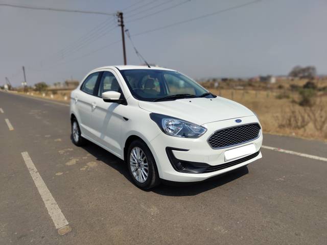 https://images10.gaadi.com/usedcar_image/4335160/original/7385745cfe7c82e75fbae6bca4e566ae.jpg?imwidth=6400