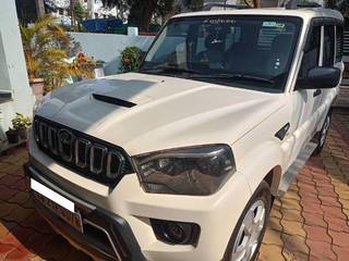 Mahindra Scorpio 2014-2022 Mahindra Scorpio S5