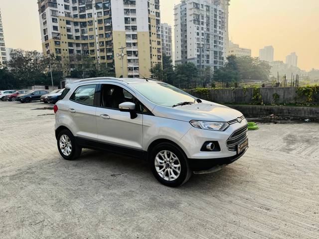 https://images10.gaadi.com/usedcar_image/4335390/original/processed_472c3047f821f5caf3415662f856f4da.jpg?imwidth=6400