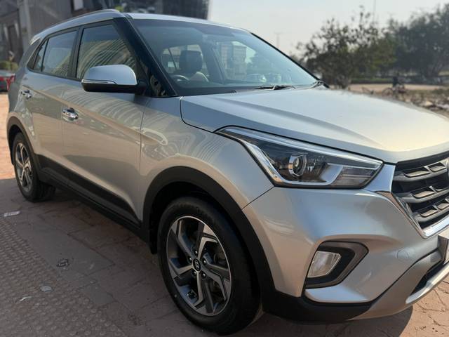 https://images10.gaadi.com/usedcar_image/4335453/original/9d54d954c0cac546589ac3a7b6c8e9f8.jpg?imwidth=6400