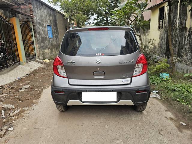 https://images10.gaadi.com/usedcar_image/4335566/original/processed_0a889084f05de2853419fc976556ffc1.jpg?imwidth=6401