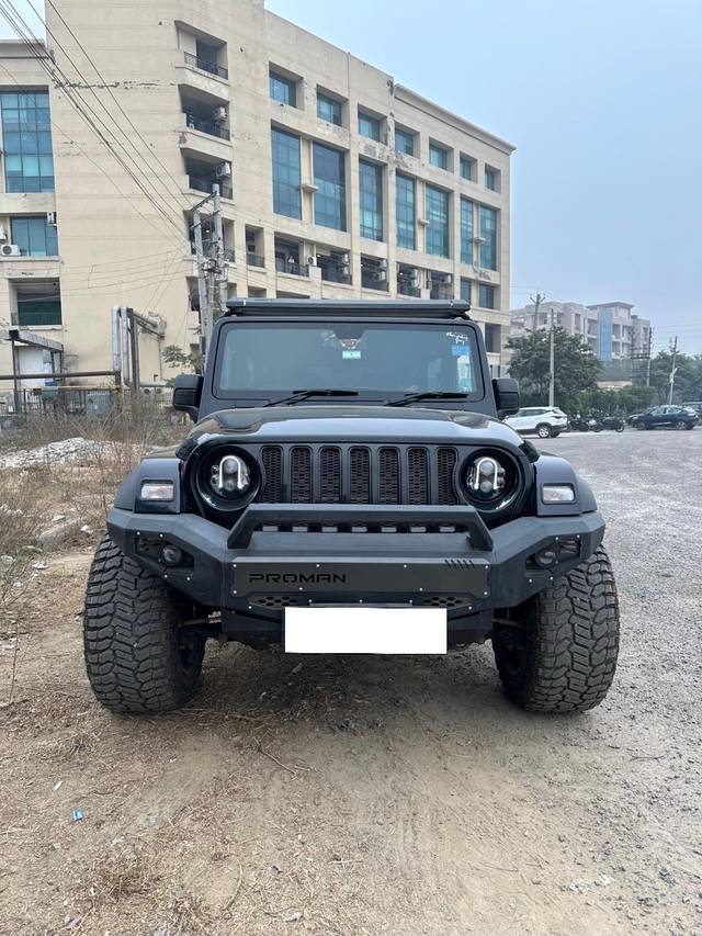 https://images10.gaadi.com/usedcar_image/4335578/original/processed_7df39290f3e2f6a50a3bce1c4981817d.jpg?imwidth=6401