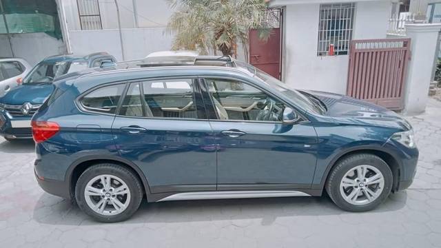 https://images10.gaadi.com/usedcar_image/4335609/original/processed_0850c6e89609a990331852b240d83882.jpeg?imwidth=6401