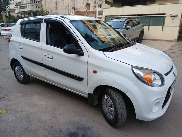 https://images10.gaadi.com/usedcar_image/4335802/original/processed_595c9ffb41ffe01383b561ee26c73832.jpg?imwidth=6400