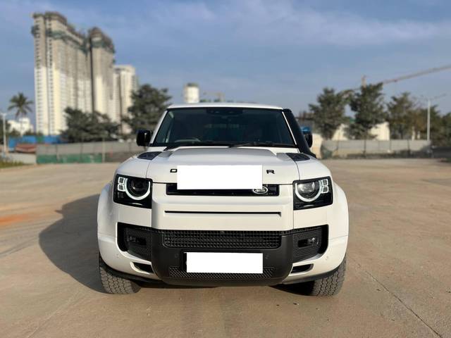 https://images10.gaadi.com/usedcar_image/4335821/original/processed_7a9c76302ce5b74c6a28b70cc4e0b569.jpg?imwidth=6400