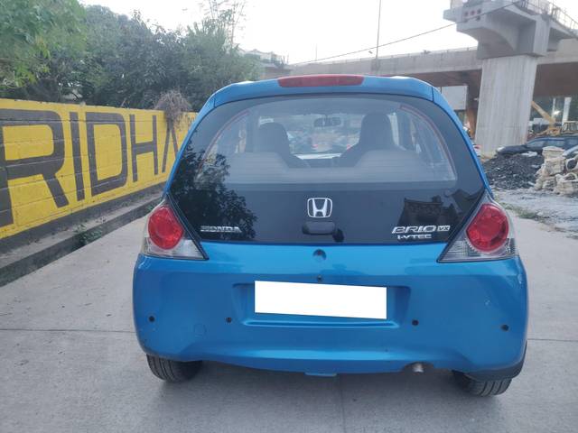 https://images10.gaadi.com/usedcar_image/4335899/original/processed_24bc17e05a2c95ea7bc979800d11e8a8.jpg?imwidth=6401