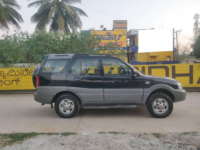 https://images10.gaadi.com/usedcar_image/4335908/original/processed_38676eea861d33e75ce311309ab61567.jpg?imwidth=6401