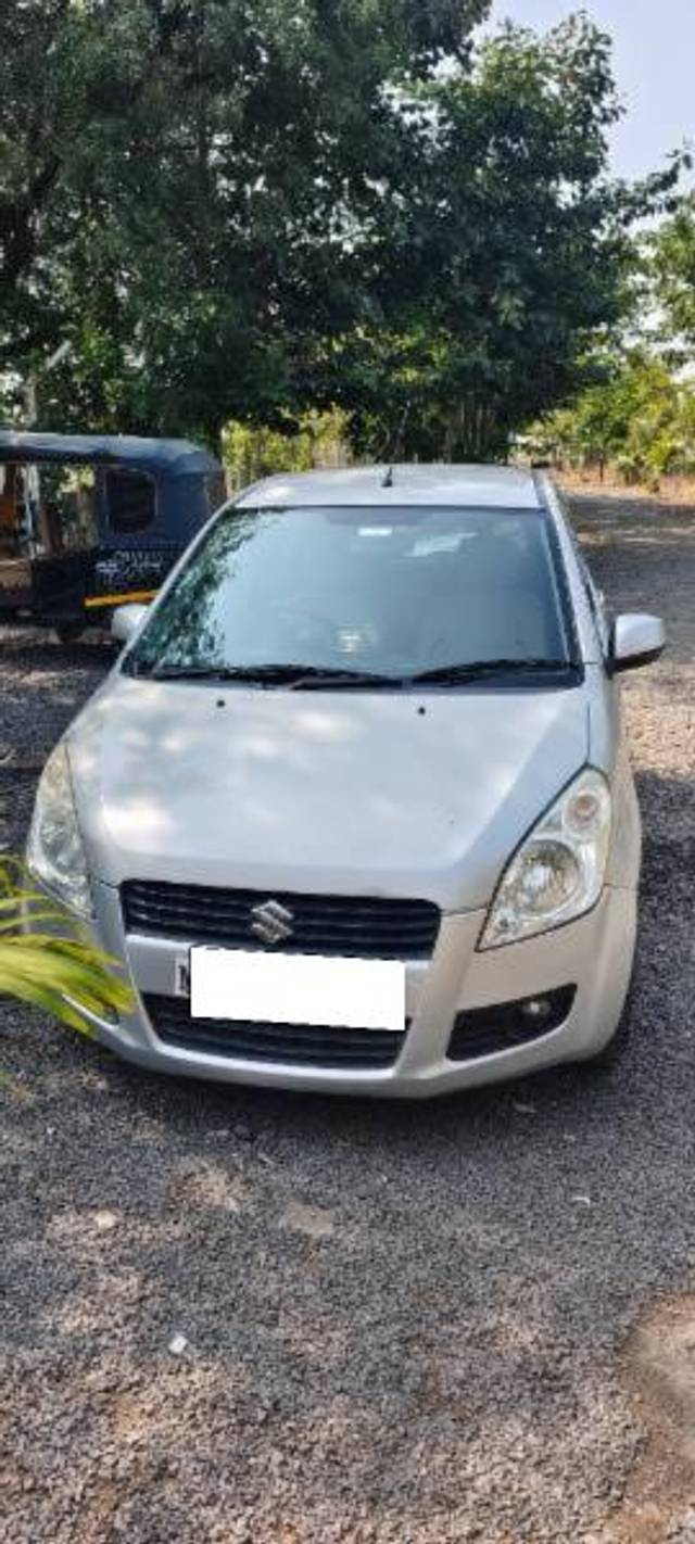 https://images10.gaadi.com/usedcar_image/4335909/original/processed_357b48a8-ab2e-4934-ae00-7ae173cc6ba2.jpg?imwidth=6402