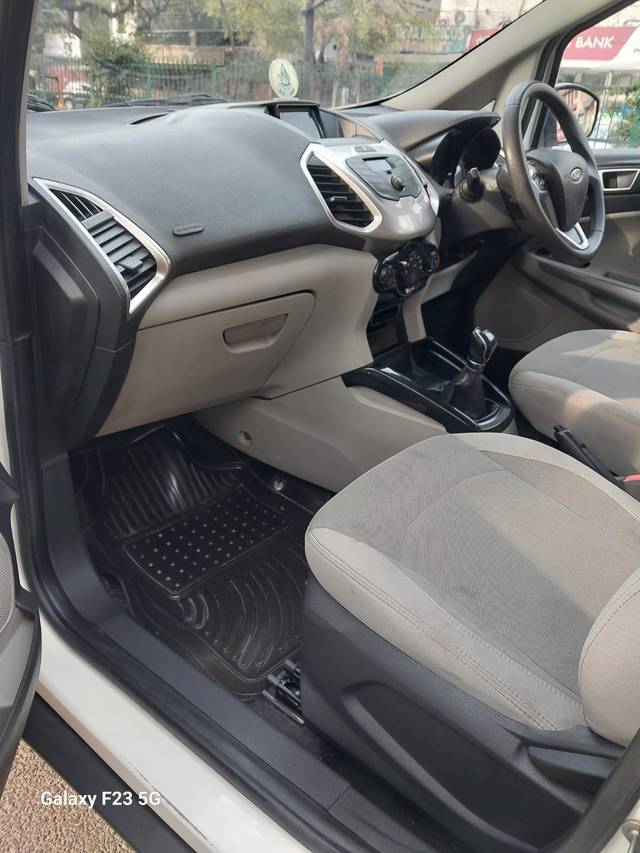 https://images10.gaadi.com/usedcar_image/4335923/original/3d40eb950a2657425a13113c61a14183.jpg?imwidth=6401