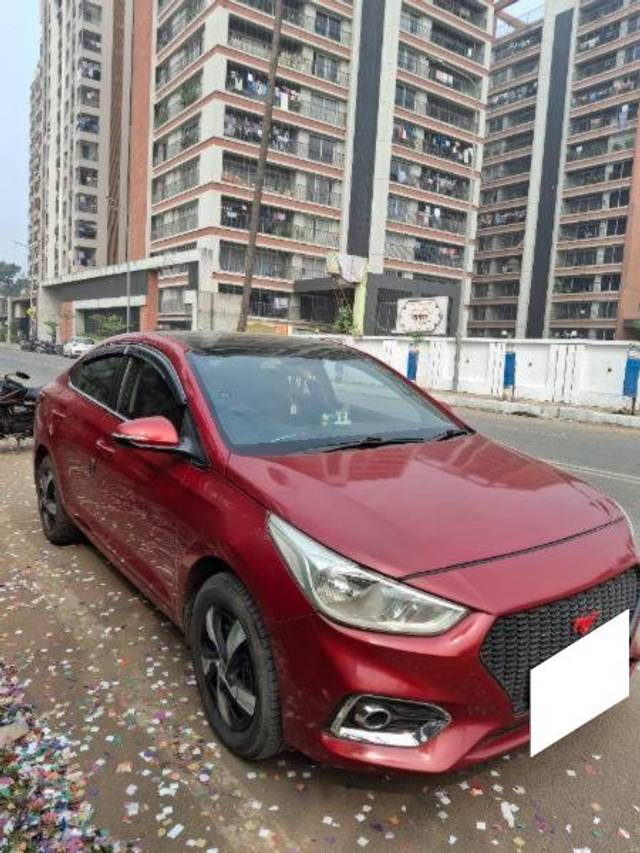 https://images10.gaadi.com/usedcar_image/4335934/original/processed_a304f9d0-a786-4bae-8b21-1e0d023ff869.jpg?imwidth=6400