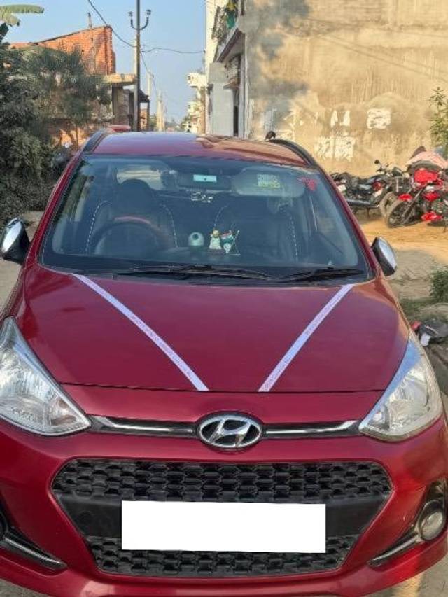 https://images10.gaadi.com/usedcar_image/4335955/original/processed_fe63fd94-5784-42c4-a5aa-0552431f5370.jpeg?imwidth=6400