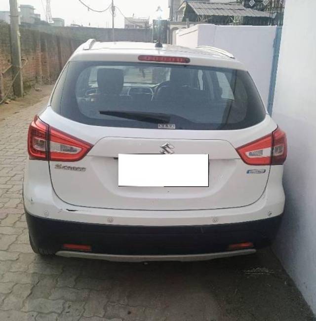 https://images10.gaadi.com/usedcar_image/4335982/original/processed_1cefb40f-cf2b-4ec2-977b-8f7a80a71484.jpg?imwidth=6400