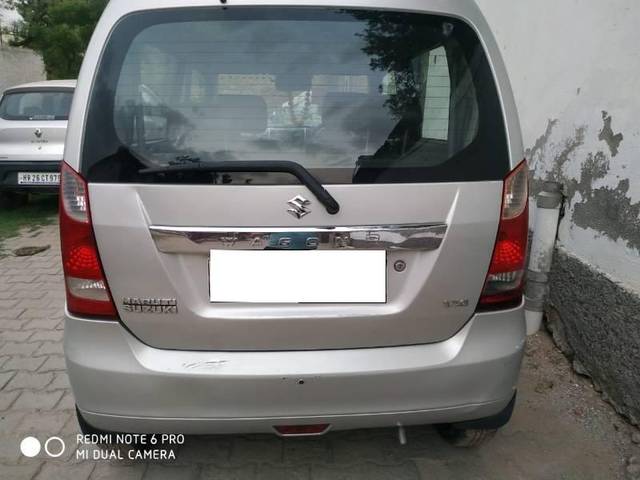 https://images10.gaadi.com/usedcar_image/4335983/original/processed_0a88245d-0dcb-41b8-9a9b-54bab587c5b5.jpeg?imwidth=6401