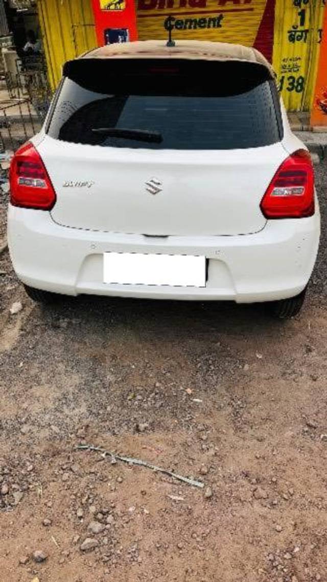 https://images10.gaadi.com/usedcar_image/4336089/original/processed_ed456ff4-5a7b-401d-99c7-0b5dac186000.jpeg?imwidth=6401