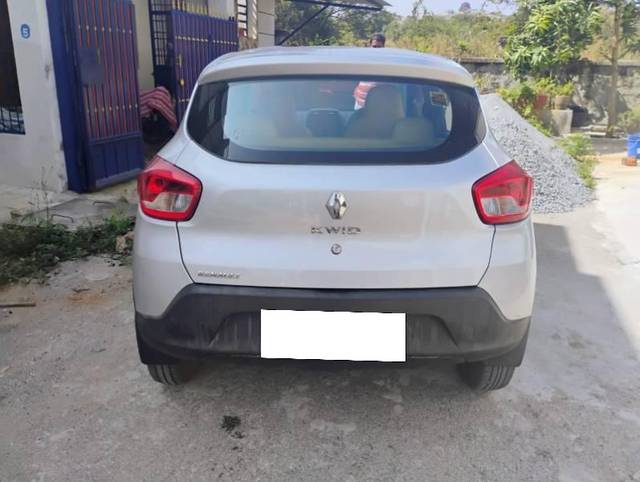 https://images10.gaadi.com/usedcar_image/4336092/original/processed_11a90f3d-35b3-44b0-b469-475d9fb7307c.jpg?imwidth=6402